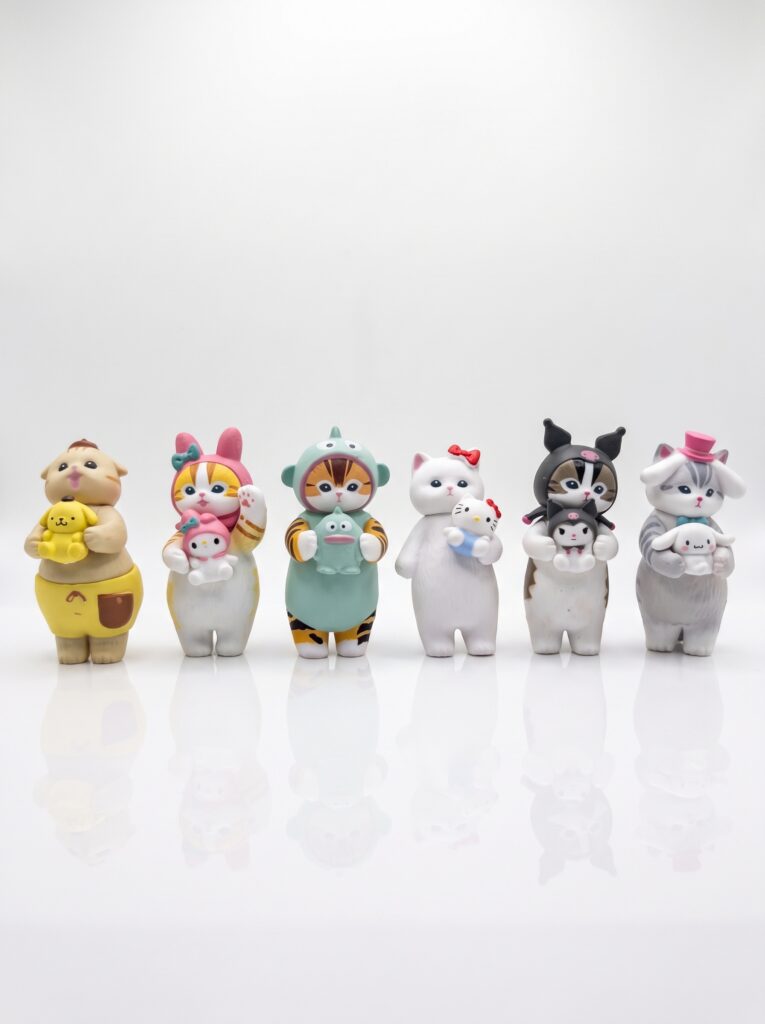 Mufosand Shark Cats holding Sanrio Toy