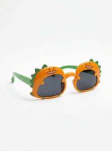 sunglasses on white background 202608082335