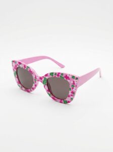 sunglasses showcased on white girl printed sunglass
