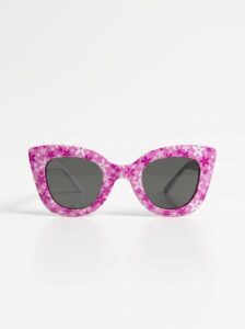 sunglasses showcased on white girl printed sunglass.jpeg4