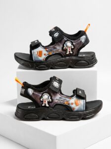 astronaut sandal shoe2