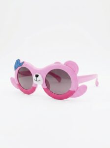 sunglasses showcase on white bac… 202608092211
